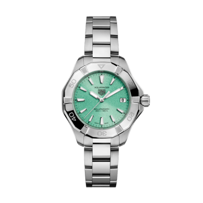 タグ・ホイヤー アクアレーサー
プロフェッショナル200 ソーラーグラフ